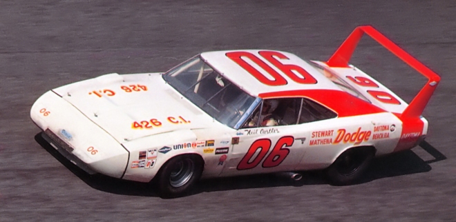 1969-Dodge-Charger-Daytona-NASCAR-Race-Car-at-Speed-Driven-by-Neil-Castles-White-_amp_-Red-fsv